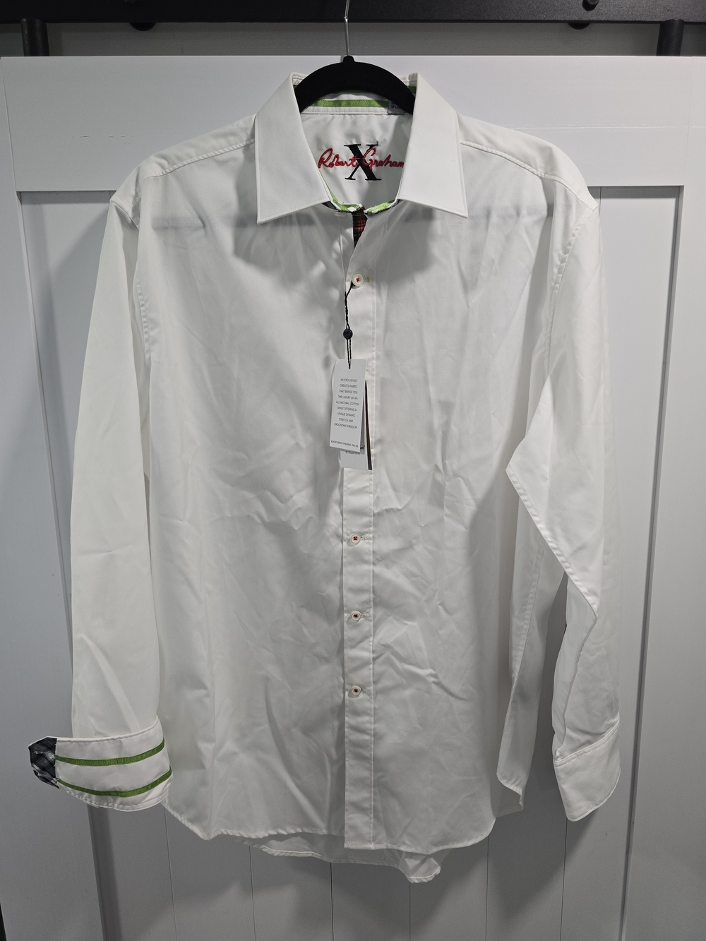 Robert Graham White Button-Down Shirt with Green Contrast Trim